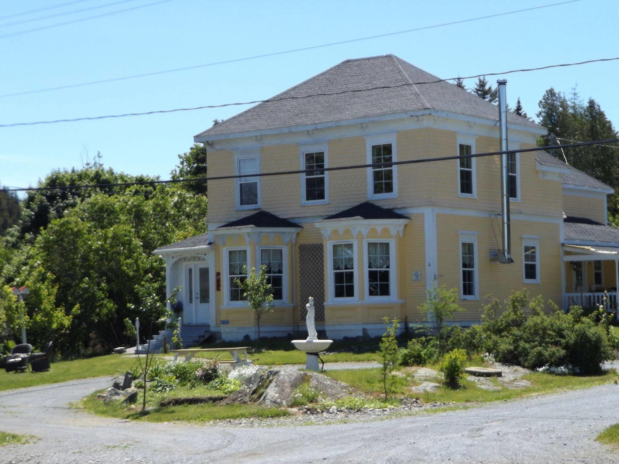 Deer Island Inn Lords Cove Eksteriør billede
